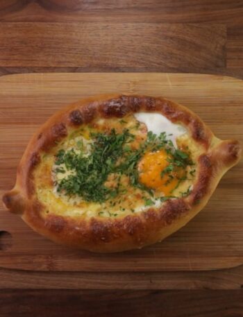 Khachapuri